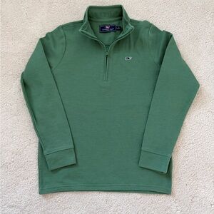Boys size M Vineyard Vines Saltwater quarter zip in green.